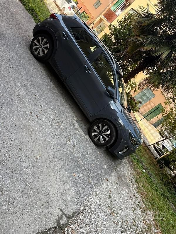Usata Kia Stonic 84 CV (61 kW) 2023 Grigio SUV
