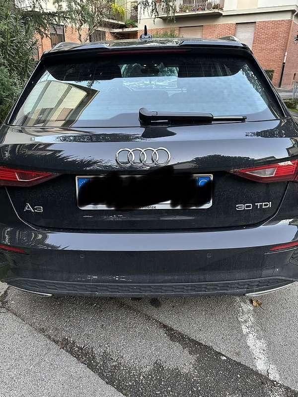 Usata Audi A3 S-Line 116 CV (85 kW) 2022 Nero Berlina
