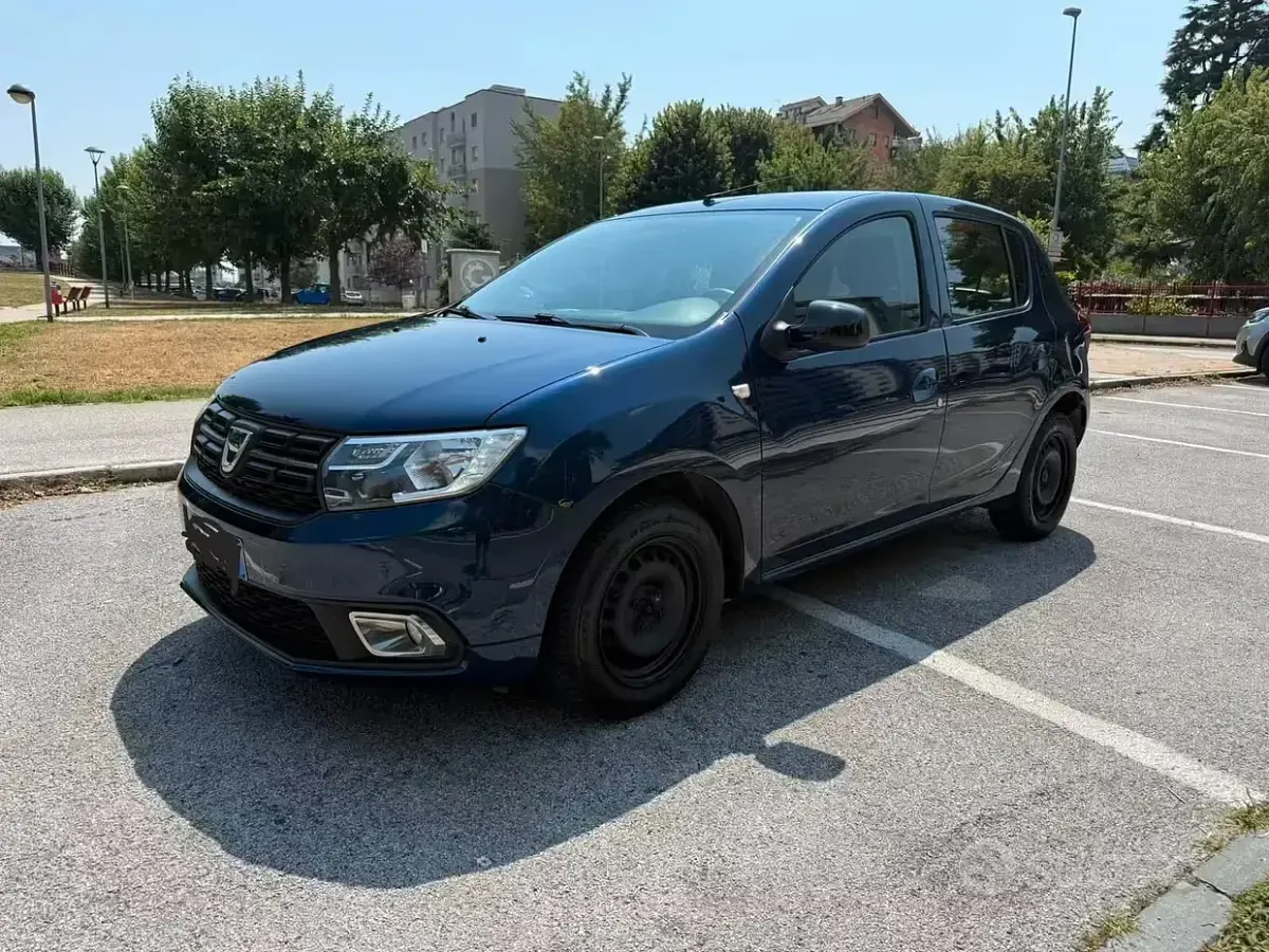 Usata Dacia Sandero 90 CV (66 kW) 2018 Berlina