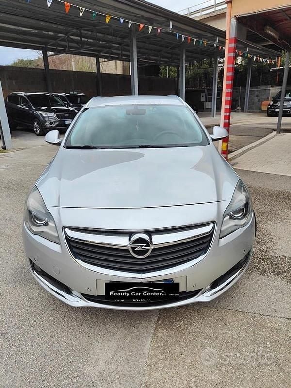 Usata Opel Insignia 136 CV (100 kW) 2017 Grigio Berlina