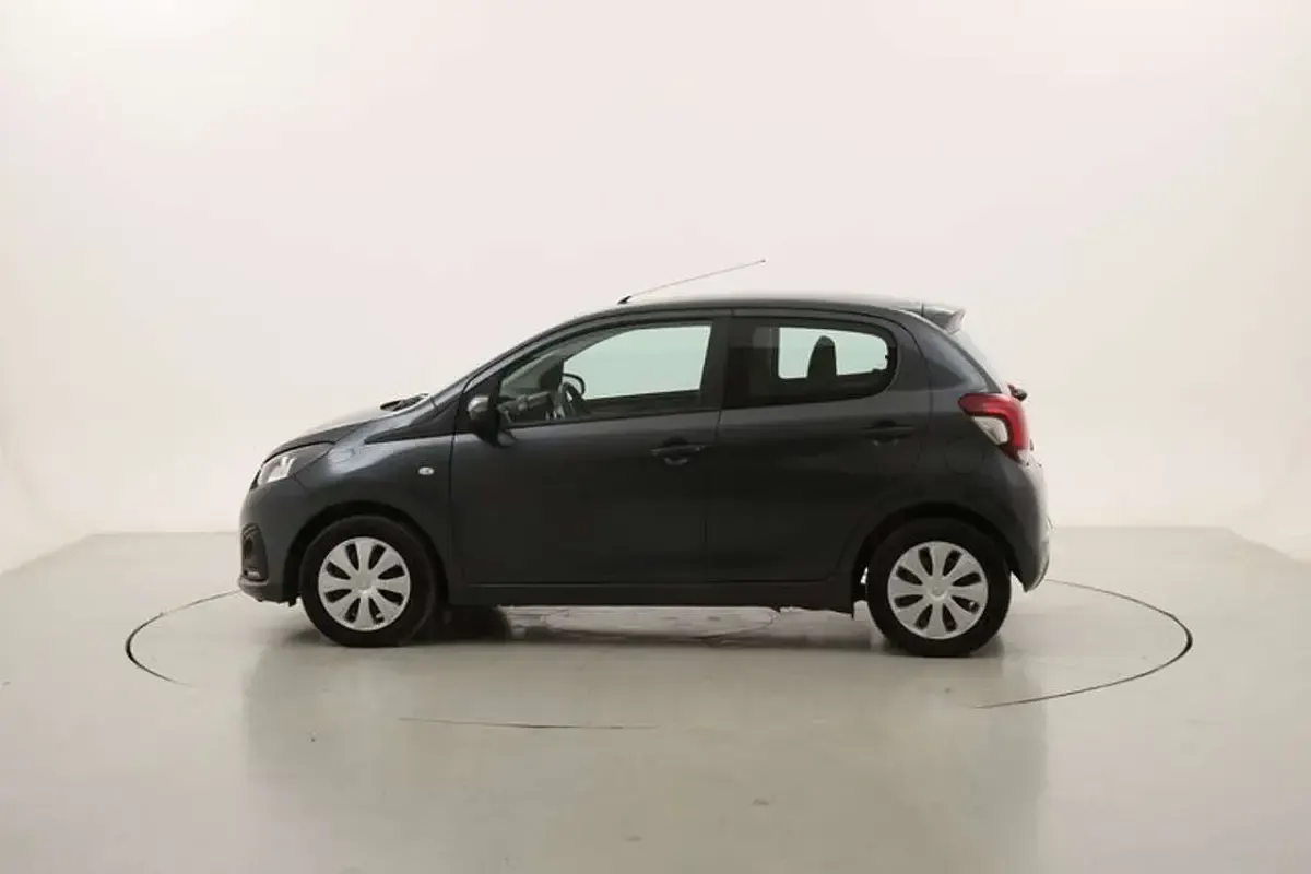 Usata Peugeot 108 Active 69 CV (50 kW) 2018 Grigio Utilitaria