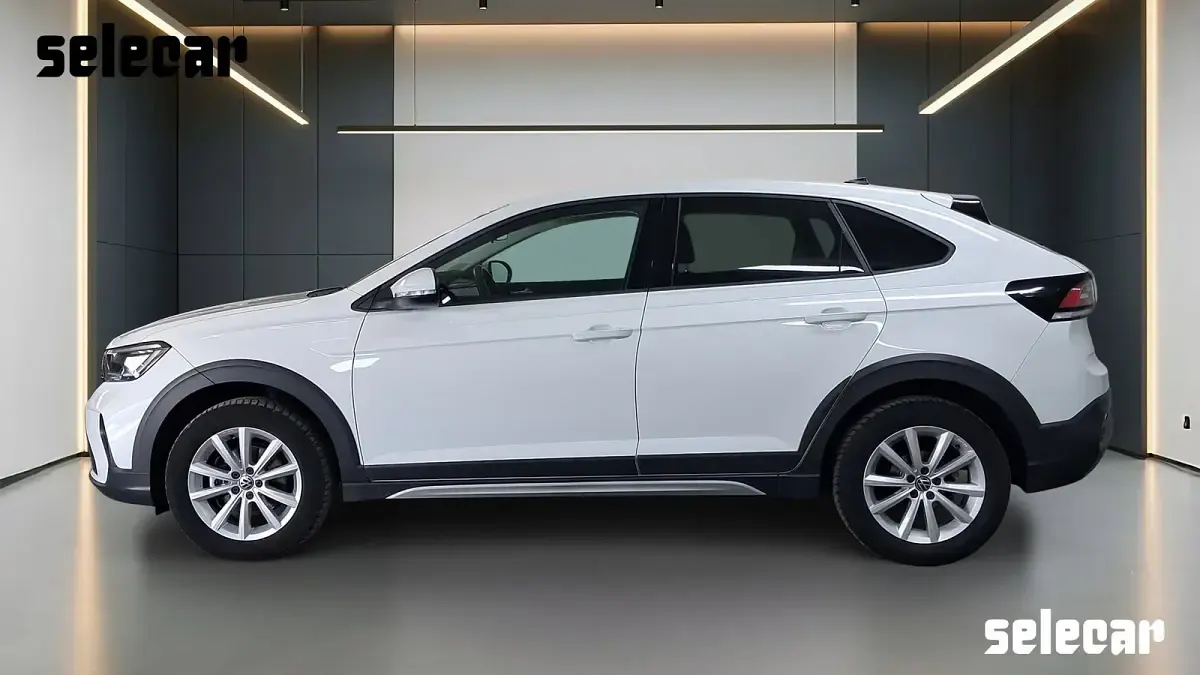 Usata VW Taigo Life 110 CV (80 kW) 2022 0q bianco puro SUV