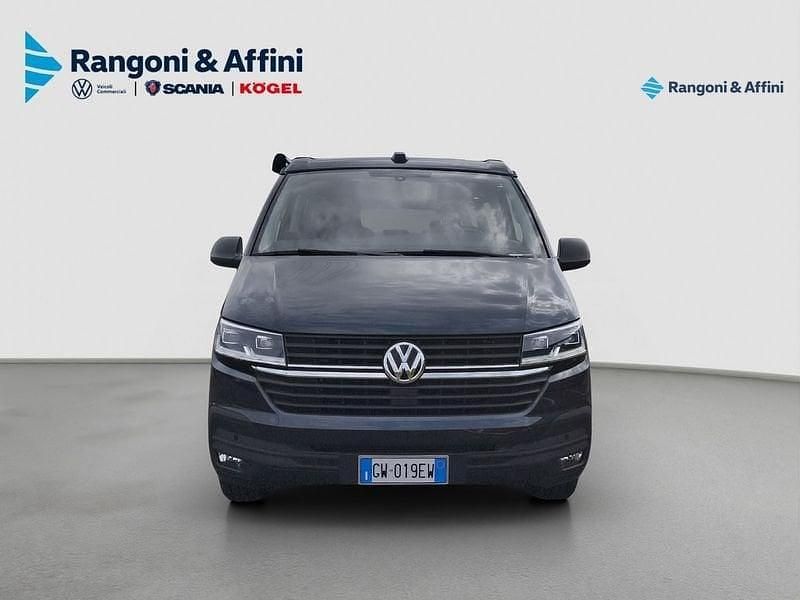 Usata VW California Beach 150 CV (110 kW) 2024 Blu Furgone