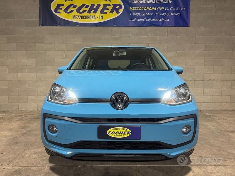 Usata VW up! move up! 75 CV (55 kW) 2017 Blu Utilitaria
