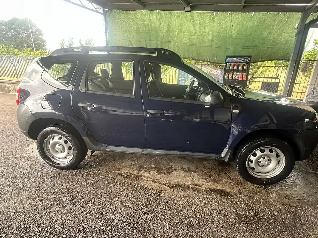 Usata Dacia Duster Ambiance 90 CV (66 kW) 2016 Blu/azzurro SUV