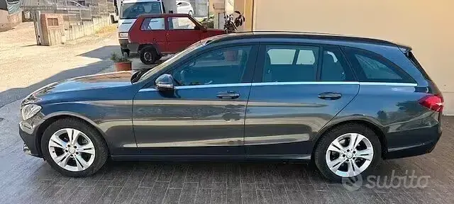 Usata Mercedes C200 Business 136 CV (100 kW) 2016 Grigio Station wagon