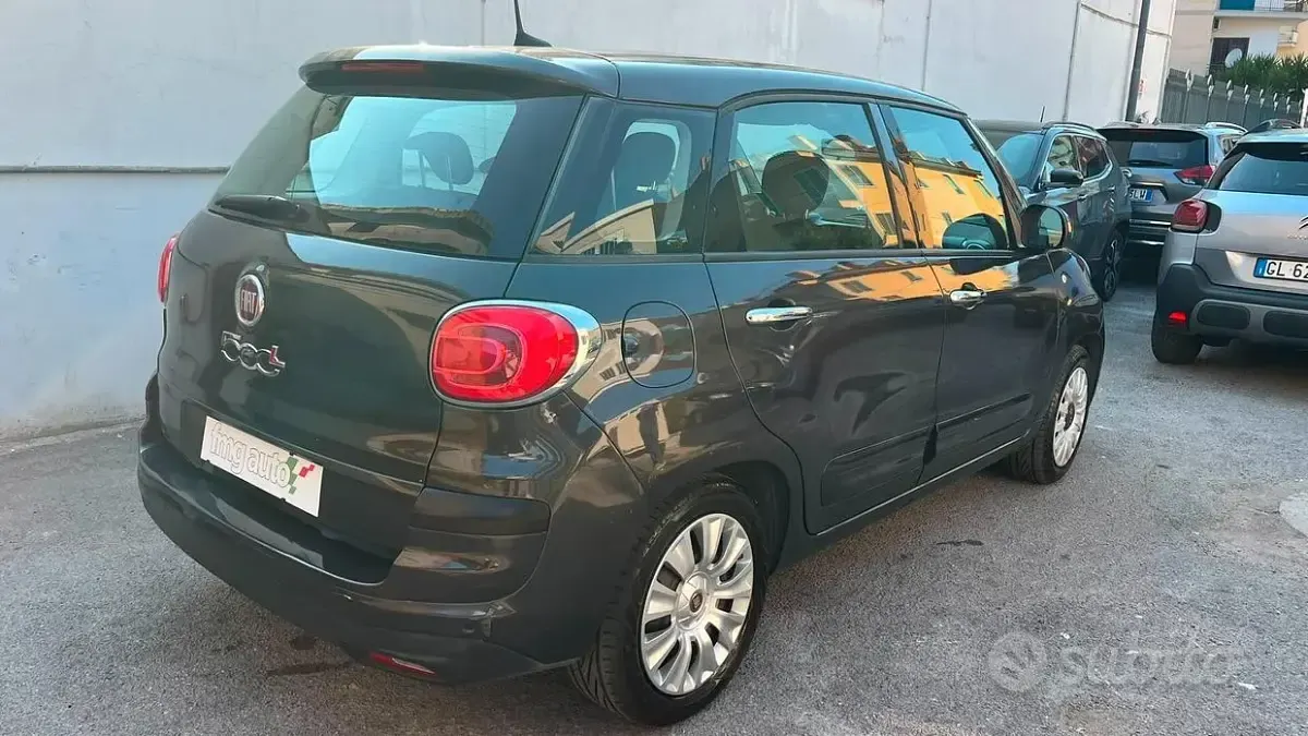 Usata Fiat 500L Business 95 CV (69 kW) 2018 Grigio Monovolume