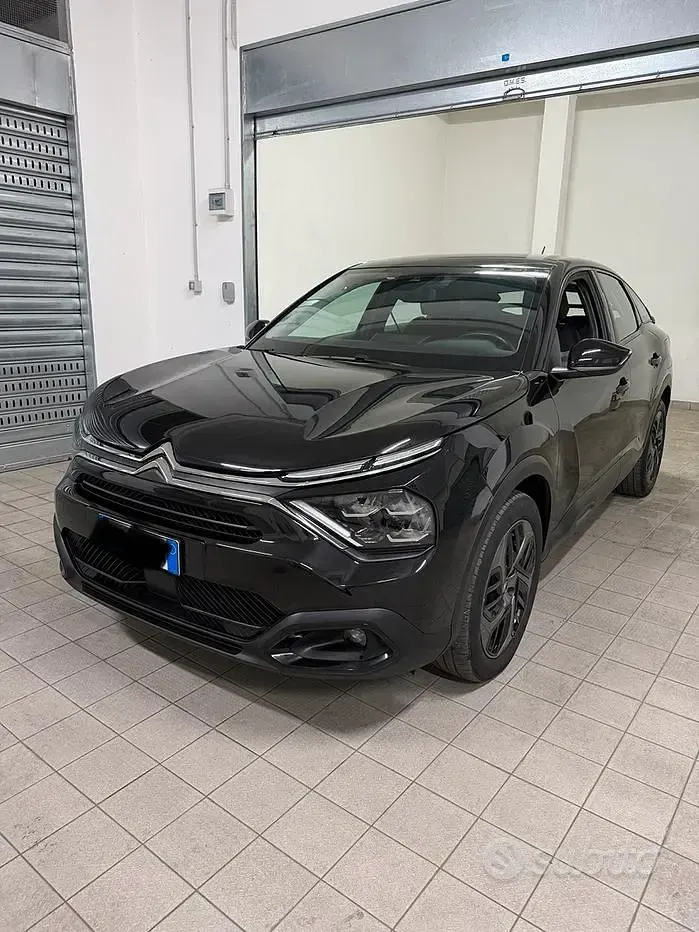 Usata Citroën C4 130 CV (95 kW) 2023 Nero SUV