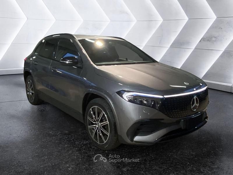 Usata Mercedes EQA250+ Advanced 94 kW (129 CV) 2025 Grigio SUV