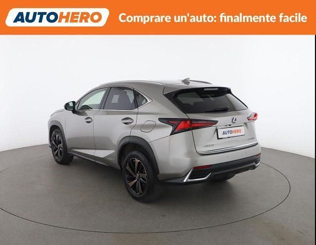 Usata Lexus NX300h 154 CV (113 kW) 2021 Grigio SUV
