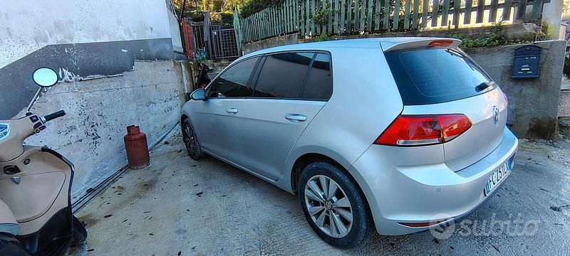 Usata VW Golf VII Executive 110 CV (80 kW) 2016 Grigio Berlina