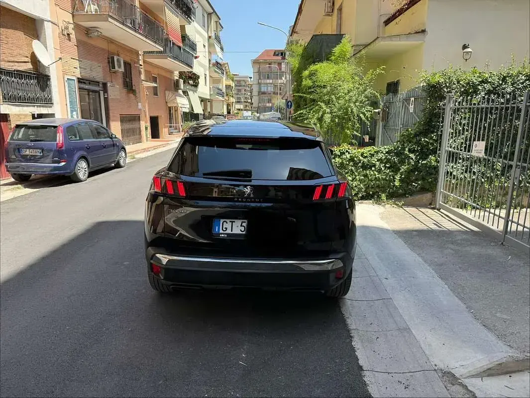 Usata Peugeot 3008 Allure 131 CV (96 kW) 2024 Nero SUV