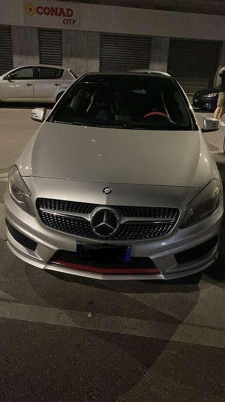 Usata Mercedes A250 211 CV (155 kW) 2013 Berlina