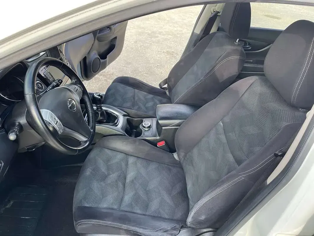 Gebraucht Nissan X-Trail Acenta Premium 131 PS (96 kW) 2014 Weiß SUV