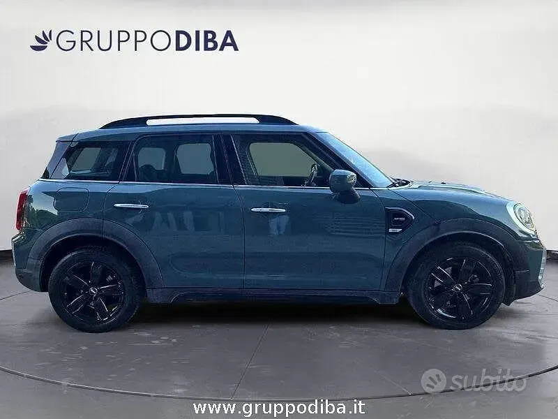 Usata Mini Countryman 116 CV (85 kW) 2021 Verde SUV
