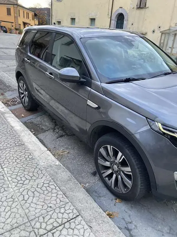Usata Land Rover Discovery Sport HSE Luxury 179 CV (131 kW) 2016 SUV