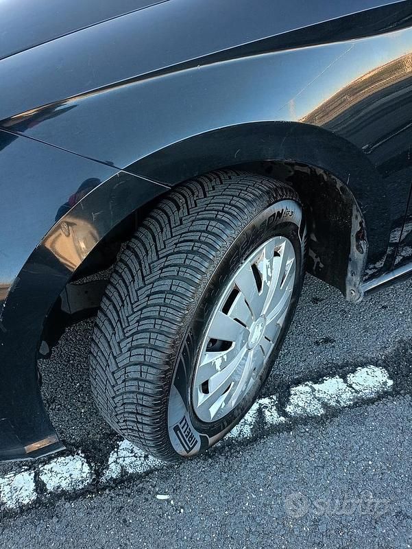 Second-hand Seat Ibiza Reference 90 CP (66 kW) 2018 Negru Berlinǎ