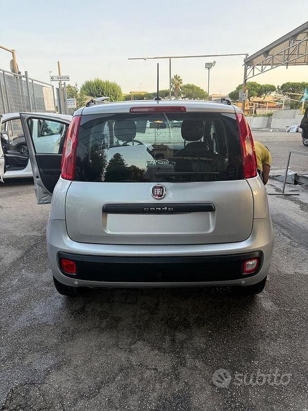 Usata Fiat Panda 69 CV (50 kW) 2020 Grigio Utilitaria