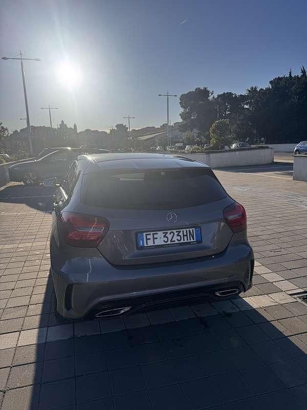 Usata Mercedes A200 Premium 136 CV (100 kW) 2016 Berlina