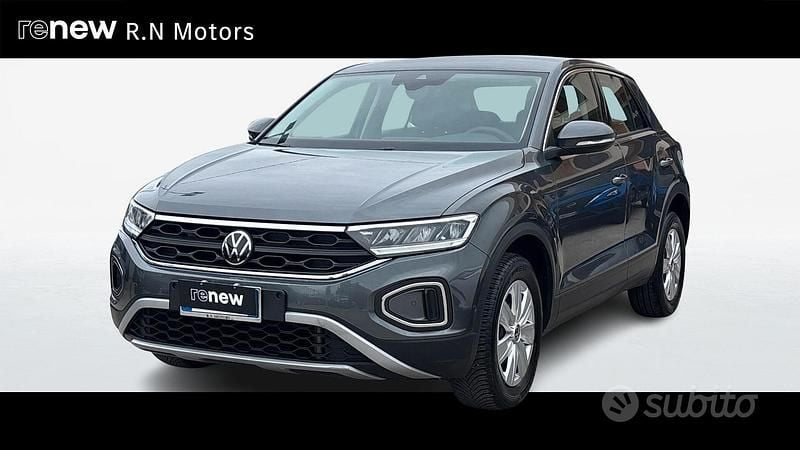 Usata VW T-Roc Style 110 CV (80 kW) 2022 Grigio scuro SUV