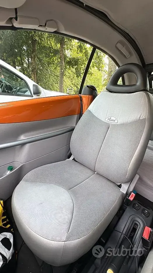 Usata Citroën C3 109 CV (80 kW) 2004 Arancione Cabrio