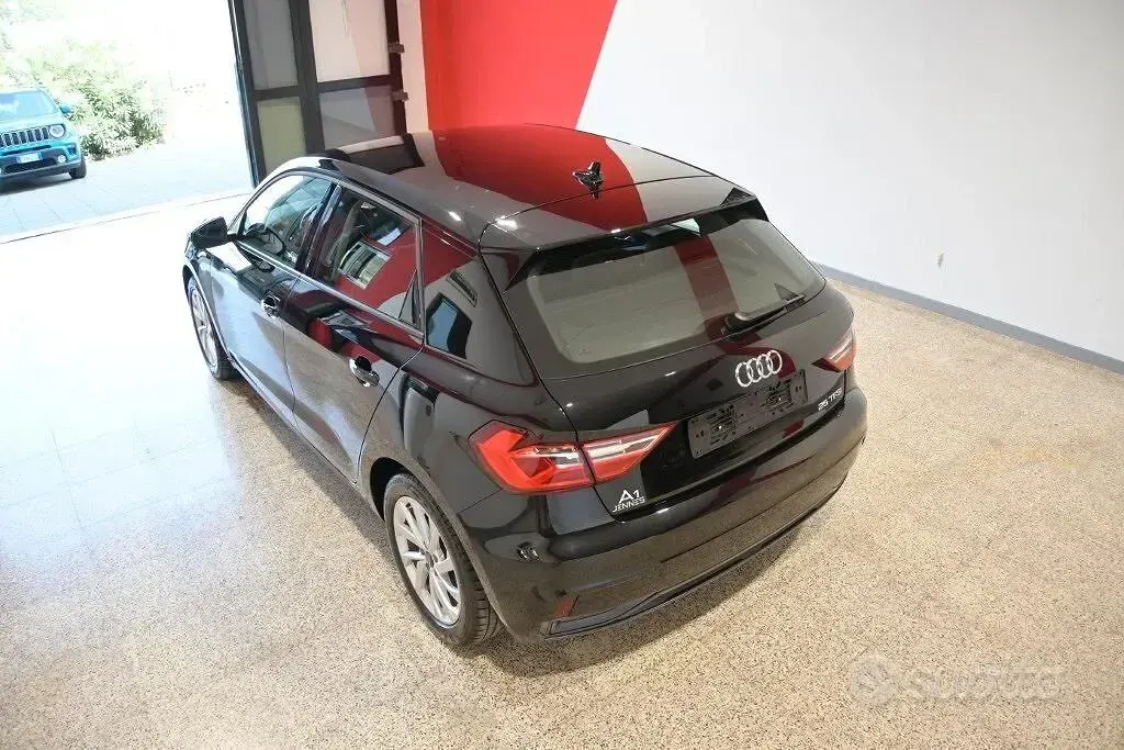 Usata Audi A1 Admired 95 CV (69 kW) 2023 Nero SUV