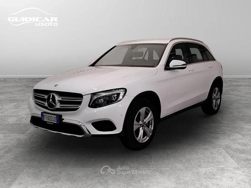 Usata Mercedes GLC220 AMG 170 CV (125 kW) 2018 Bianco SUV