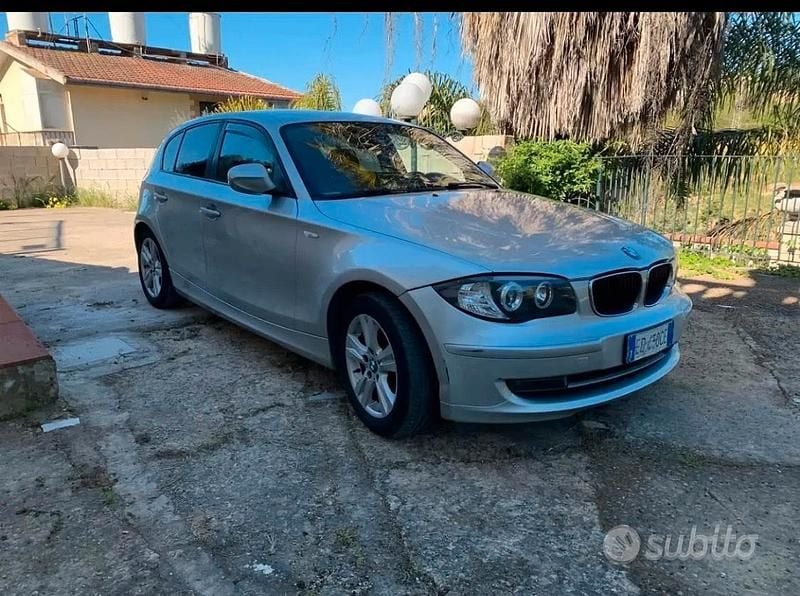 Grigio Usata 2010 BMW 120 M Sport Due volumi | 2900 € (Super prezzo) - Immagine 1/4