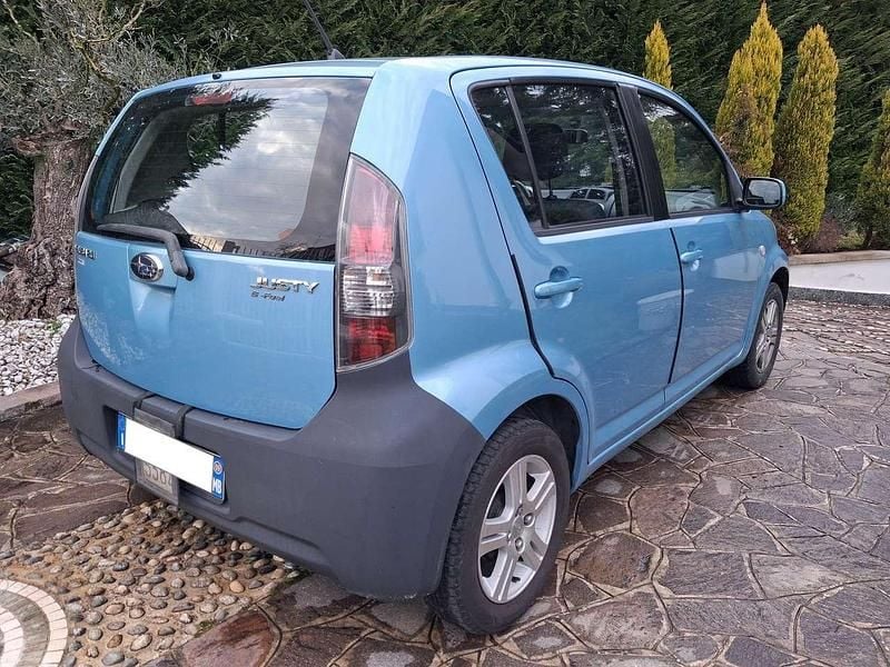 Usata Subaru Justy 69 CV (50 kW) 2009 Blu/azzurro Utilitaria