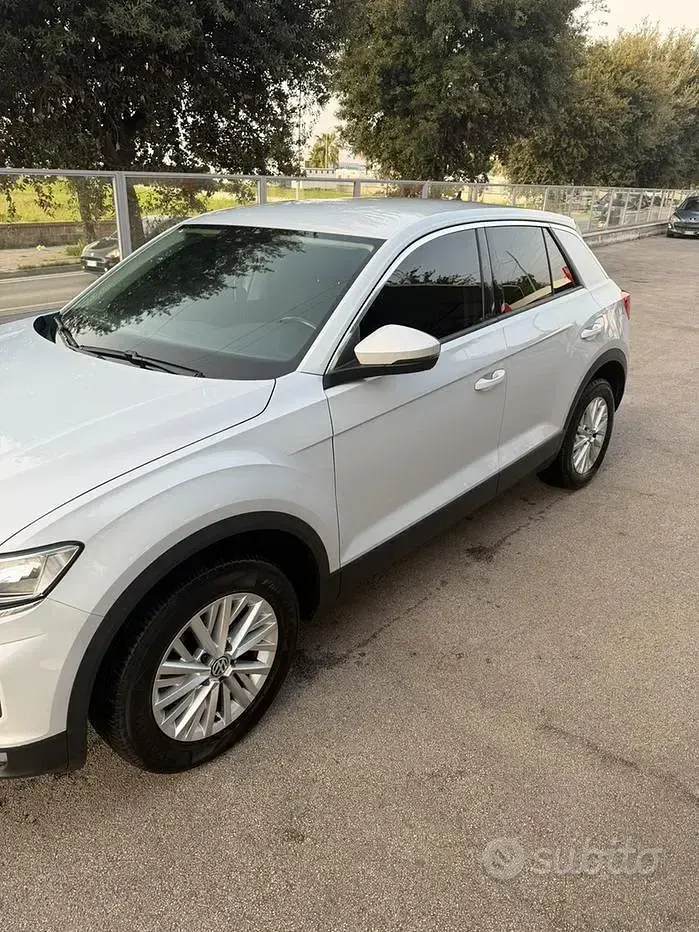 Usata VW T-Roc 150 CV (110 kW) 2020 Bianco SUV