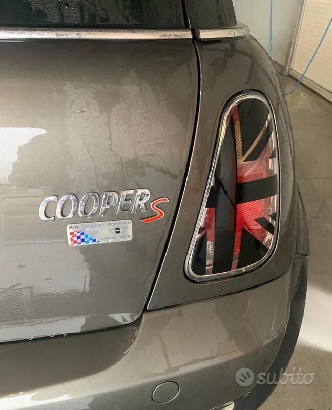 Usata Mini Cooper 116 CV (85 kW) 2006 Grigio Utilitaria