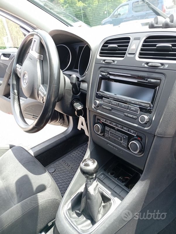 Usata VW Golf VII 105 CV (77 kW) 2012 Nero Berlina