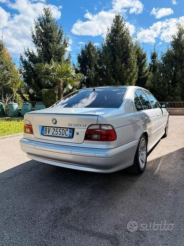 Usata BMW 530 Efficient Dynamics 2001 Grigio Berlina