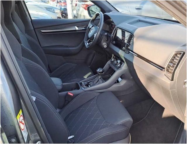 Usata Skoda Karoq SportLine 150 CV (110 kW) 2025 Grigio SUV