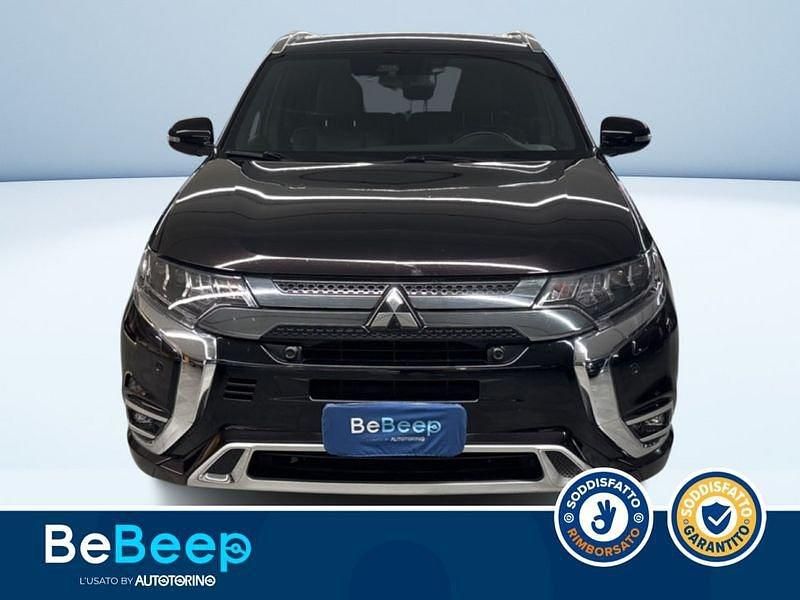 Usata Mitsubishi Outlander P-HEV 224 CV (164 kW) 2019 Nero pastello SUV