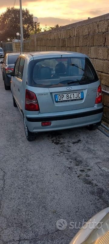 Usata Hyundai Atos 59 CV (43 kW) 2008 Grigio Utilitaria