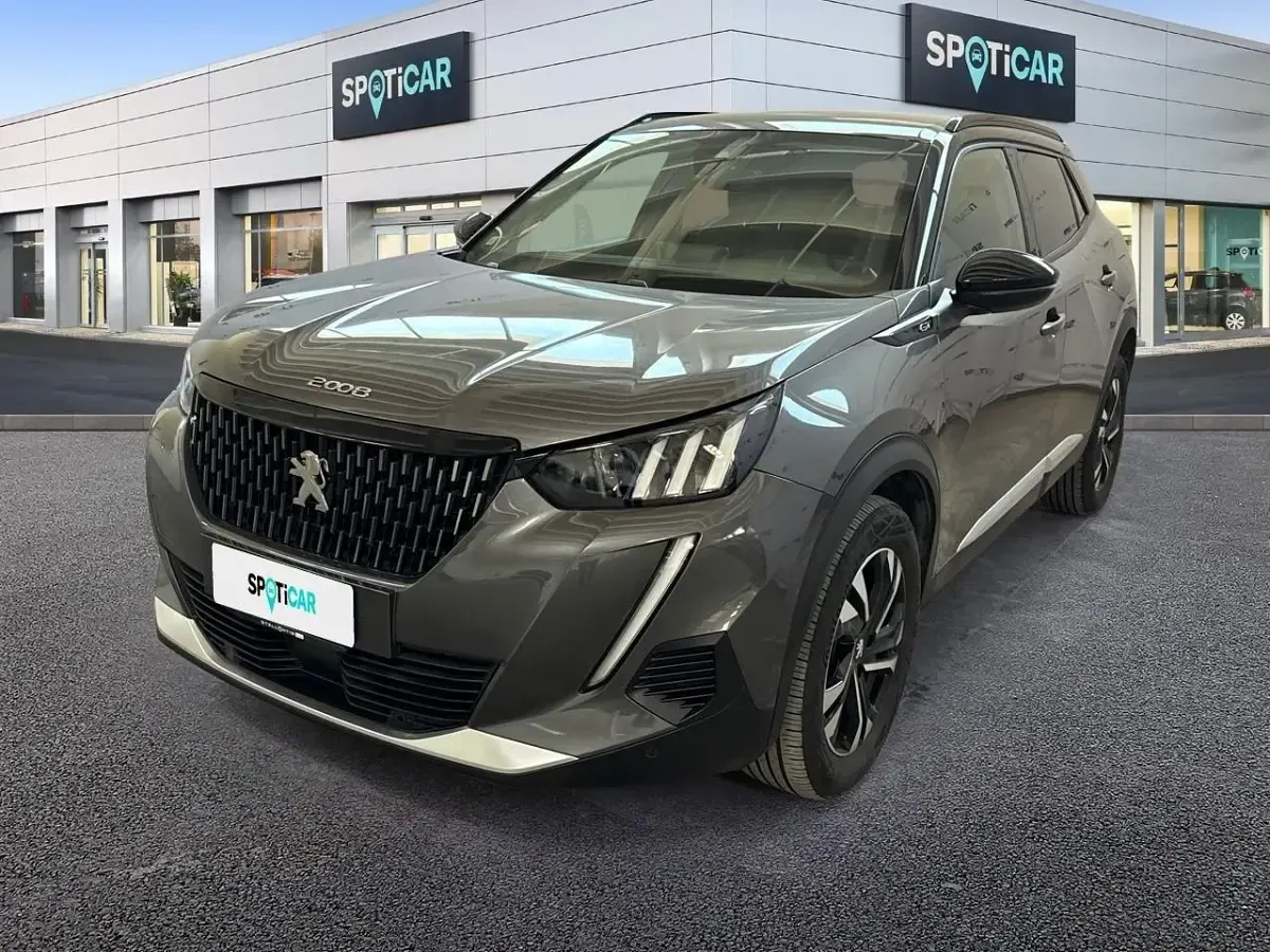 Usata Peugeot 2008 GT 131 CV (96 kW) 2023 SUV