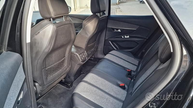 Usata Peugeot 3008 2018 Nero SUV
