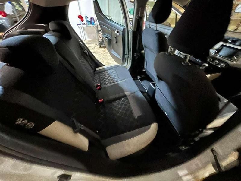 Usata Nissan Micra Acenta 90 CV (66 kW) 2017 Bianco Utilitaria