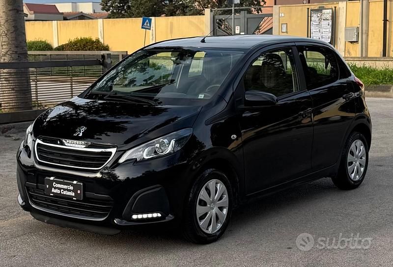 Occasion Peugeot 108 Active 72 ch (52 kW) 2019 Noir Citadine