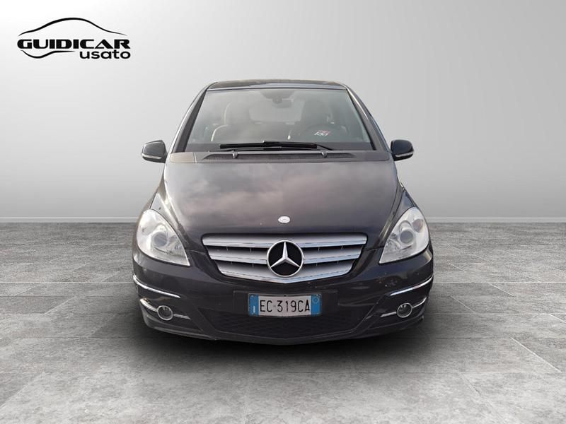 Usata Mercedes B180 116 CV (85 kW) 2010 Nero Monovolume