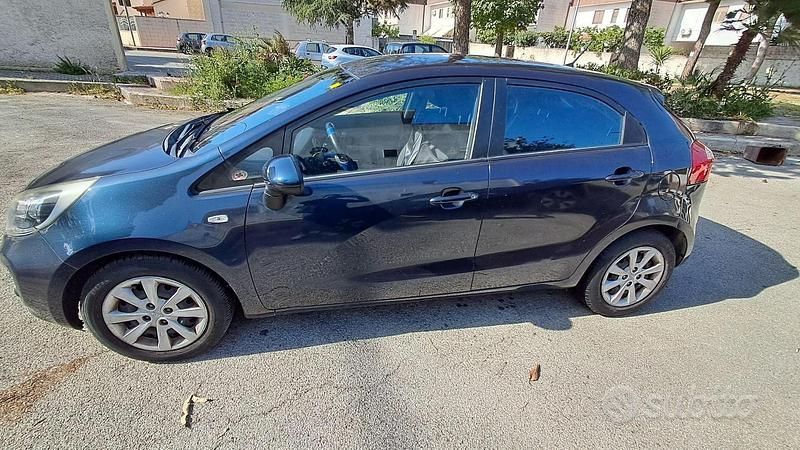 Usata Kia Rio 85 CV (62 kW) 2013 Berlina