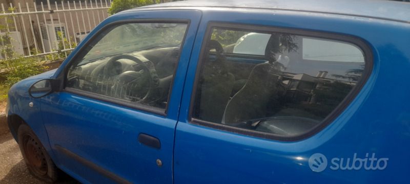 Usata Fiat 600 2005 Blu Utilitaria