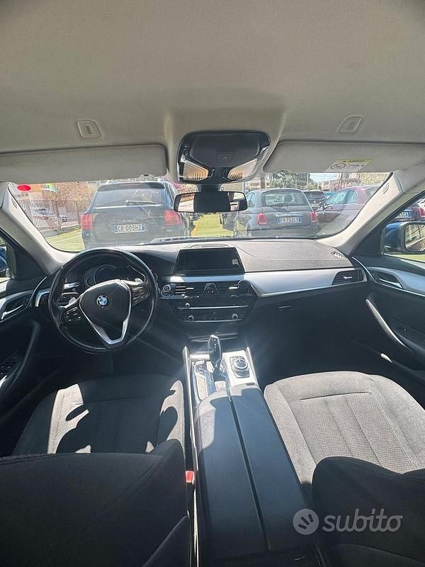 Usata BMW 520 M Sport 190 CV (139 kW) 2018 Blu Station wagon