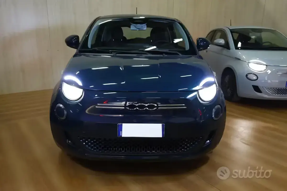 Occasion Fiat 500e Icon 42 kW (58 ch) 2021 Bleue Berline
