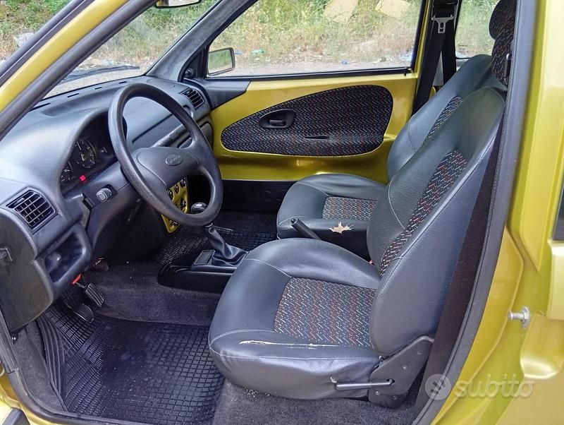 Usata Microcar Virgo 2000 Giallo Utilitaria