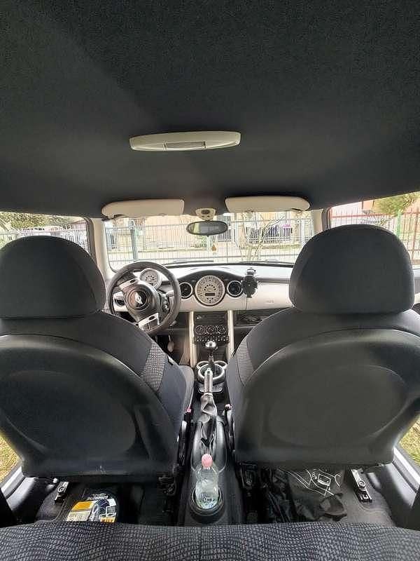 Usata Mini Cooper 116 CV (85 kW) 2004 Utilitaria