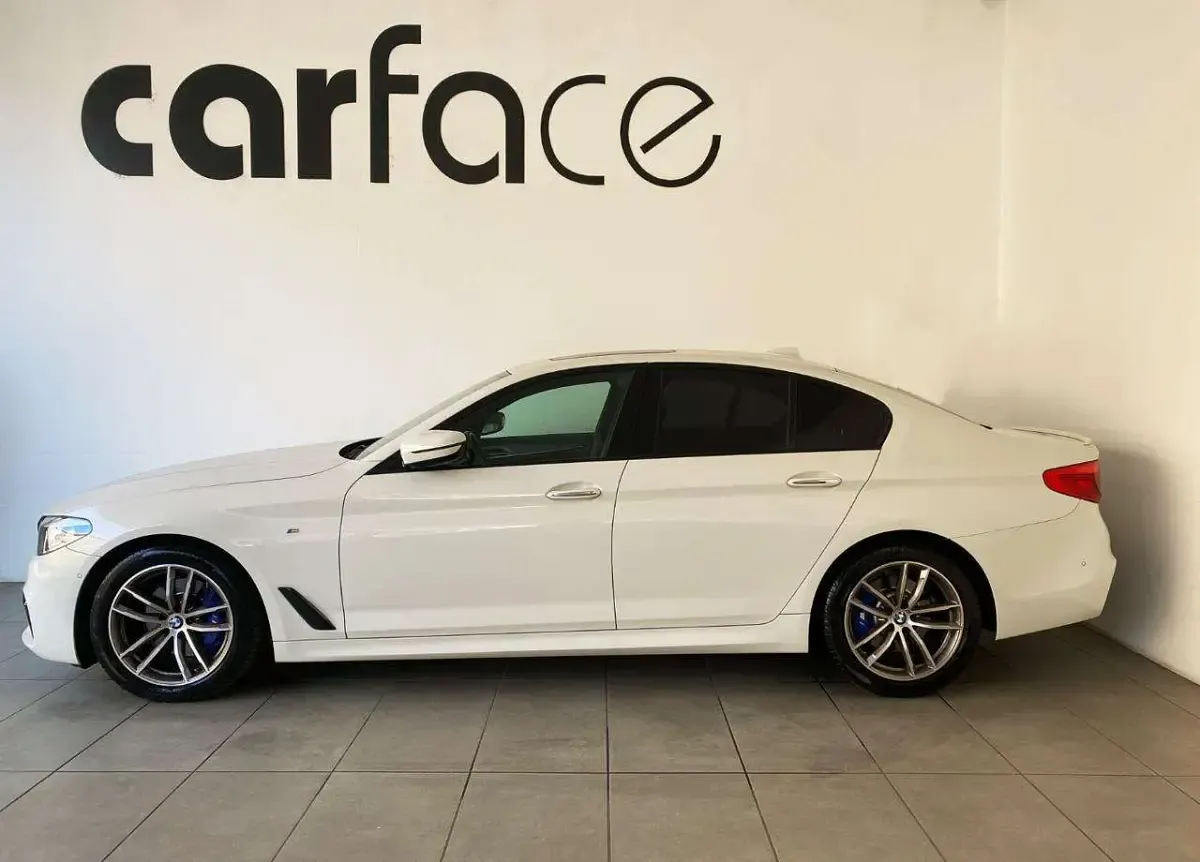 Usata BMW 520 M Sport 190 CV (139 kW) 2018 Bianco pastello Berlina