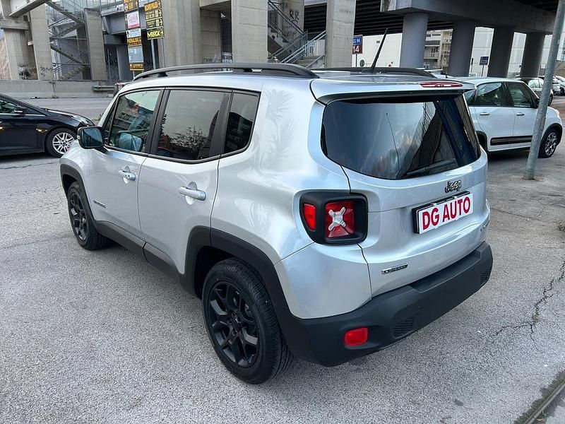 Usata Jeep Renegade 120 CV (88 kW) 2015 Argento SUV