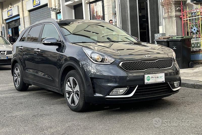 Usata Kia Niro 141 CV (103 kW) 2020 Grigio SUV